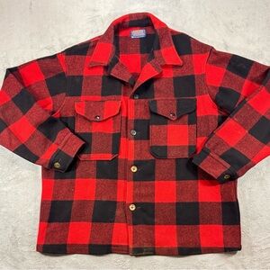 Vintage 60’s 70’s Mackinaw Pendleton Jacket Size Large Buffalo Plaid 100% Wool.
